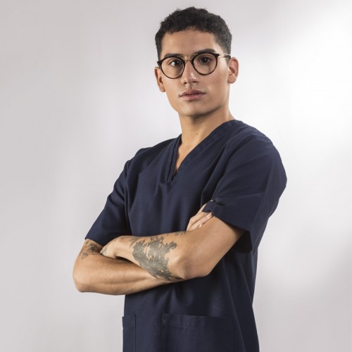 Enfermero, múltiples tallas